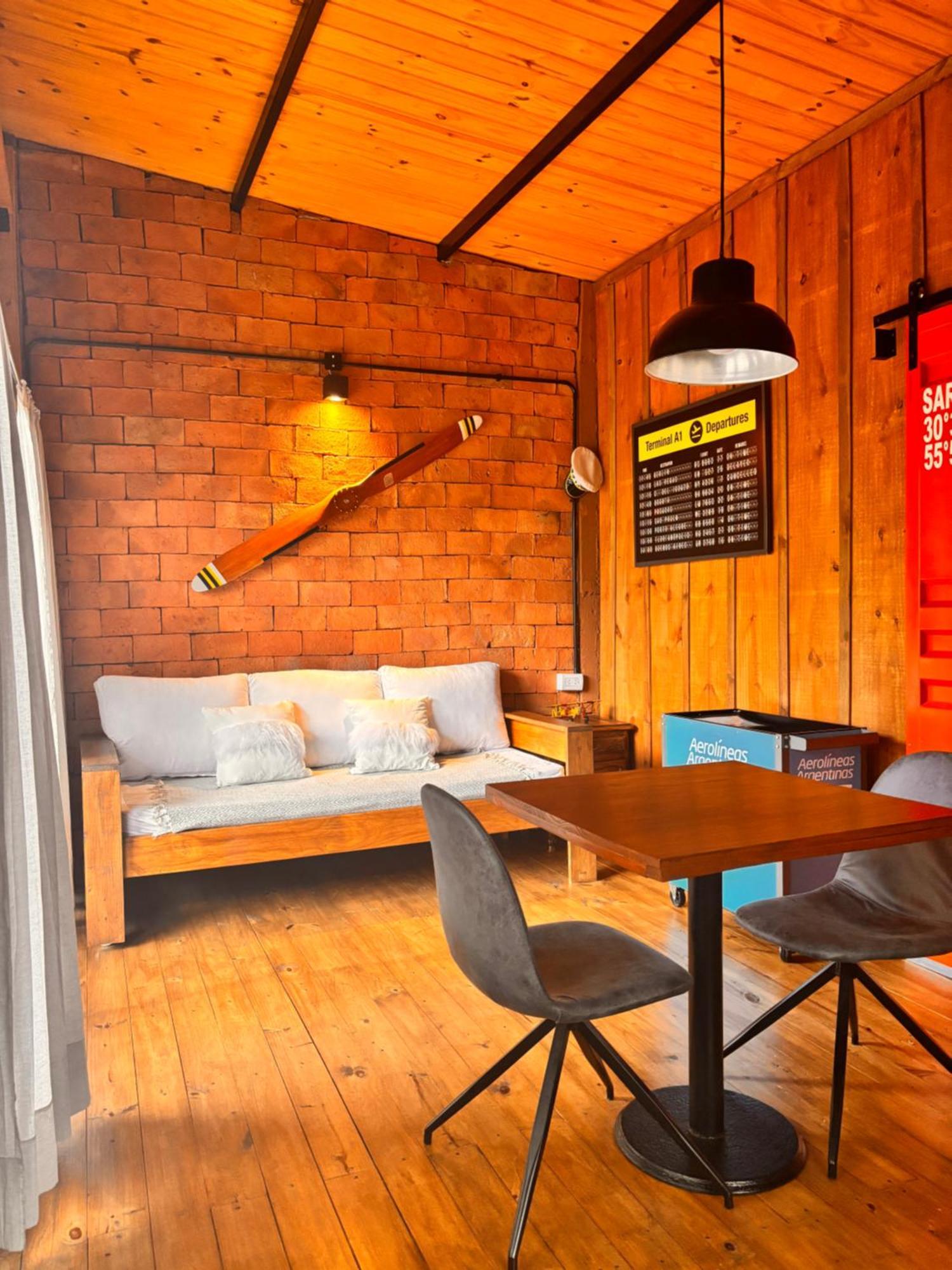 Appartement Aerohouse à Posadas Extérieur photo